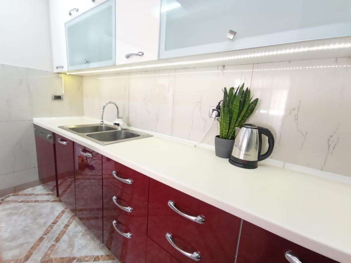 Trea Accomodations - 2 Bedrooms - Riviera With Private Parking Vlore Ngoại thất bức ảnh